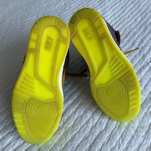 RARE Nike Air Revolution Sky Hi WORLD CUP GOLD TROPHY PACK sneakers - W size 9 - Picture 8 of 9